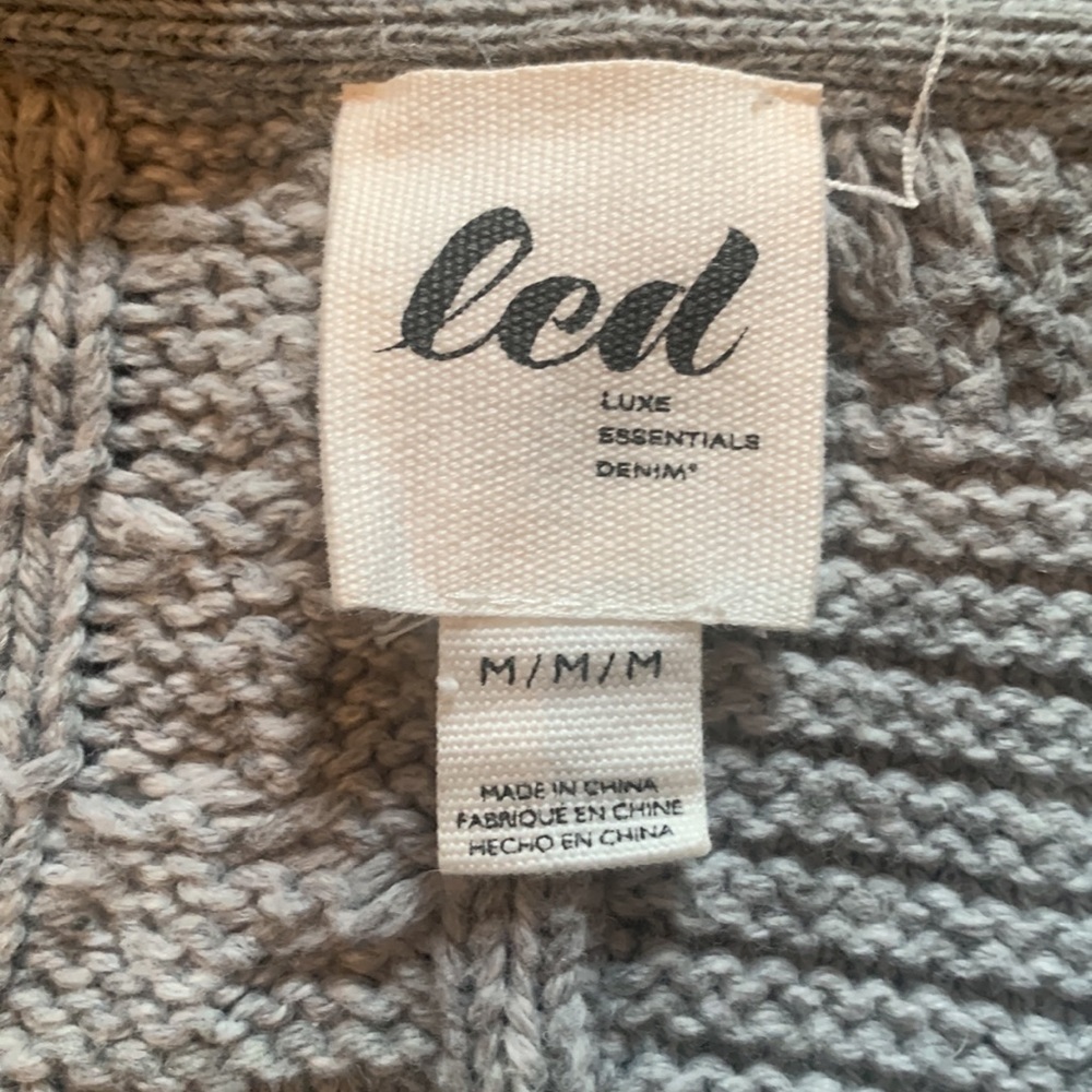 LED Maternity Sweater - Picture 2 of 5